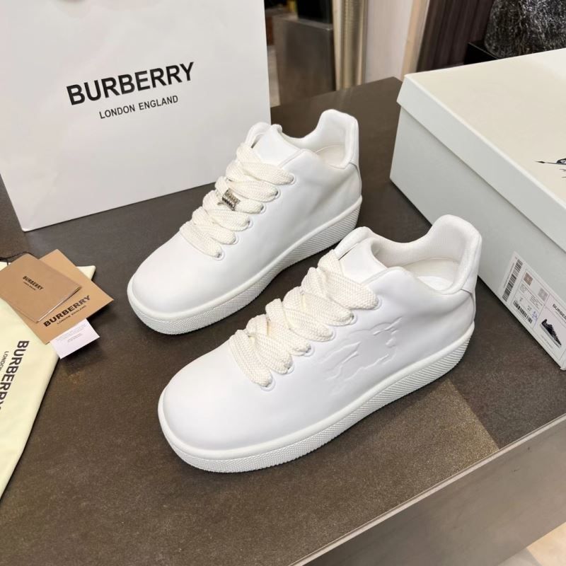 Burberry Low Shoes